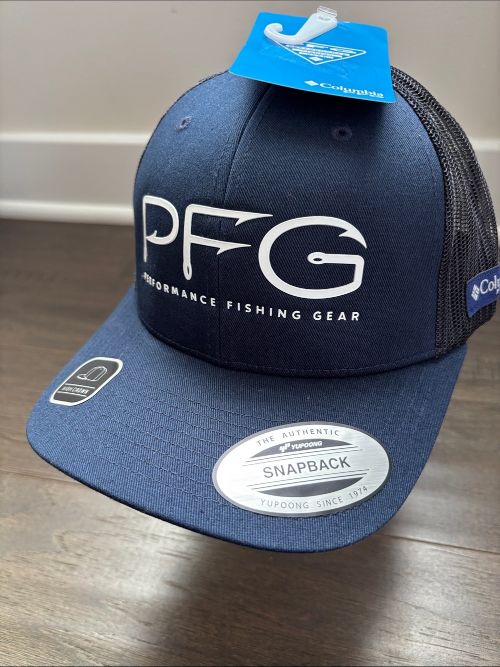 Columbia PFG Hooks Performance Fishing Gear,high crown,mesh snapback cap